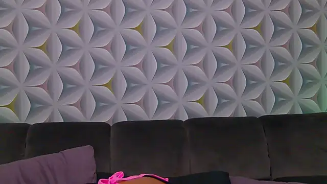 Mina Babe online show from April 2, 2026, 8:34 am