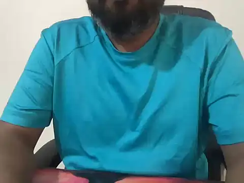incestfukcerr online show from June 29, 2026, 7:14 am
