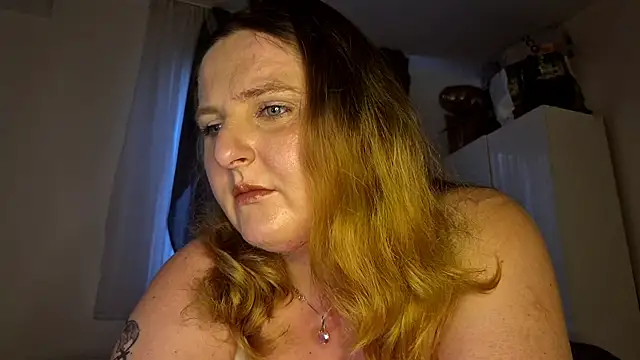 Snapshot of JessicaBake chatting on June 7, 2026, 5:49 pm JessicaBake online show from June 7, 2026, 5:49 pm