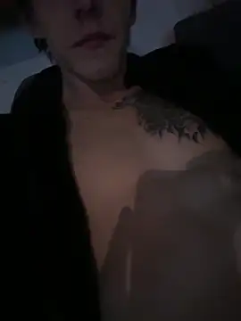 Kamil95PL online show from February 21, 2026, 3:18 am