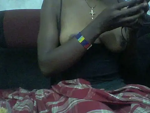 Snapshot of sexydiva333 chatting on July 16, 2026, 8:37 pm sexydiva333 online show from July 16, 2026, 8:37 pm
