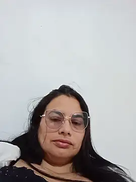 Snapshot of CINTIA271 chatting on July 2, 2026, 1:17 pm CINTIA271 online show from July 2, 2026, 1:17 pm