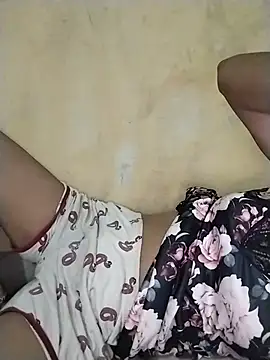 Snapshot of PRIYAGIRLHOT chatting on July 3, 2026, 7:37 am PRIYAGIRLHOT online show from July 3, 2026, 7:37 am
