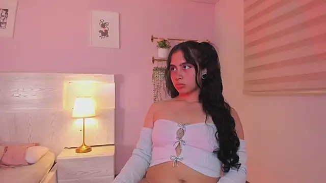 Snapshot of Kimdyy_ chatting on June 15, 2026, 7:27 pm Kimdyy online show from June 15, 2026, 7:27 pm