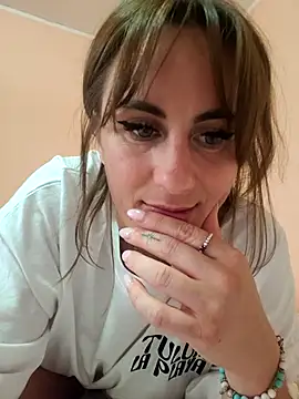 Snapshot of sexynipple16 chatting on July 8, 2026, 3:49 pm sexynipple16 online show from July 8, 2026, 3:49 pm