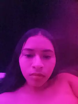 Snapshot of drianny chatting on May 24, 2026, 8:14 pm drianny online show from May 24, 2026, 8:14 pm