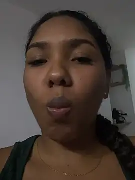 Snapshot of IamBlackmoon chatting on July 13, 2026, 2:25 am IamBlackmoon online show from July 13, 2026, 2:25 am