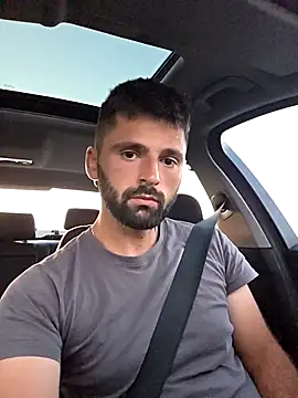 StraightSerb online show from May 25, 2026, 6:47 pm