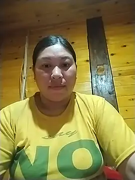 Snapshot of -Vanii- chatting on May 26, 2026, 12:17 am -Vanii- online show from May 26, 2026, 12:17 am