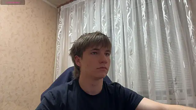 Snapshot of Goolden_Flaash chatting on May 27, 2026, 5:54 pm Goolden Flaash online show from May 27, 2026, 5:54 pm