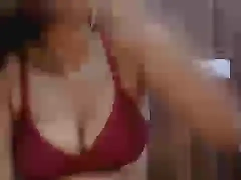 Snapshot of Himanshi_Singh chatting on June 4, 2026, 11:16 am Himanshi Singh online show from June 4, 2026, 11:16 am