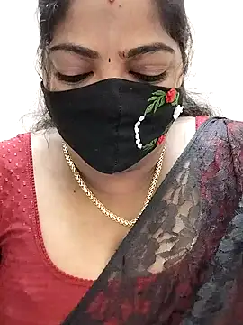 Snapshot of Sindhu-31 chatting on July 6, 2026, 5:59 am Sindhu-31 online show from July 6, 2026, 5:59 am