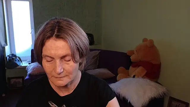 Snapshot of Mabel_Magic chatting on June 3, 2026, 6:05 am Mabel Magic online show from June 3, 2026, 6:05 am