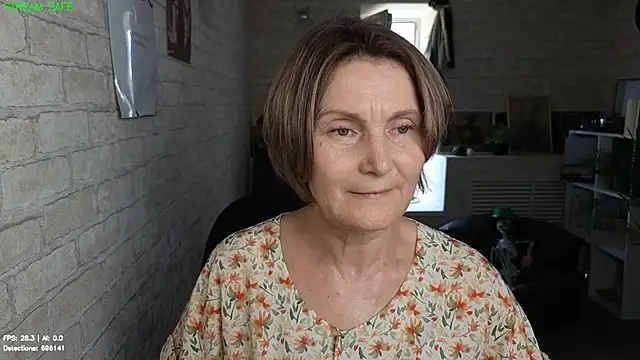 Snapshot of Mabel_Magic chatting on July 6, 2026, 12:13 pm Mabel Magic online show from July 6, 2026, 12:13 pm