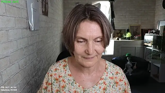 Snapshot of Mabel_Magic chatting on July 6, 2026, 3:03 pm Mabel Magic online show from July 6, 2026, 3:03 pm