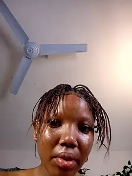 Snapshot of Sexydivah18 chatting on June 9, 2026, 9:21 am Sexydivah18 online show from June 9, 2026, 9:21 am