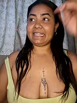 Snapshot of DEISY_8670 chatting on June 21, 2026, 11:13 am DEISY 8670 online show from June 21, 2026, 11:13 am