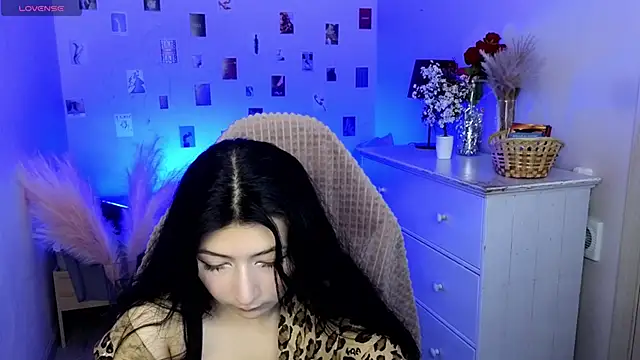 Vanessa LimX online show from June 28, 2026, 12:33 pm