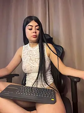 Snapshot of samy_rivers chatting on May 27, 2026, 2:14 pm samy rivers online show from May 27, 2026, 2:14 pm