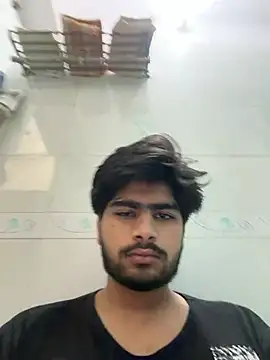 funwithchinuu online show from May 25, 2026, 9:21 pm
