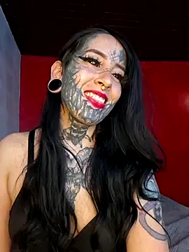Snapshot of Venom-Luna chatting on June 10, 2026, 6:29 pm Venom-Luna online show from June 10, 2026, 6:29 pm