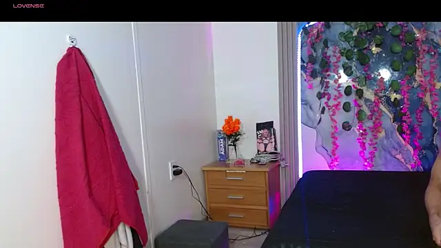 Snapshot of maria_robin_ chatting on July 9, 2026, 3:21 am maria robin online show from July 9, 2026, 3:21 am