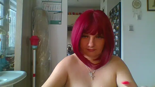 Snapshot of MeganFlirt chatting on July 7, 2026, 9:24 am MeganFlirt online show from July 7, 2026, 9:24 am