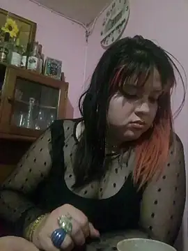 curvy latina online show from July 12, 2026, 4:47 am