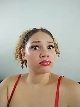 RoouseSiren online show from July 9, 2026, 9:52 pm