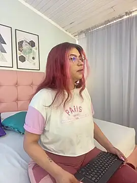 LilMoon  online show from June 30, 2026, 1:12 pm