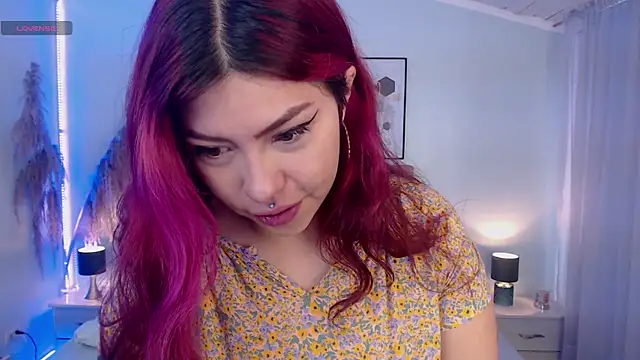 LilMoon  online show from July 2, 2026, 7:09 pm