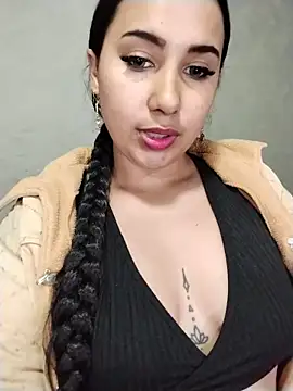 Snapshot of shantall_cute chatting on June 7, 2026, 3:10 am shantall cute online show from June 7, 2026, 3:10 am