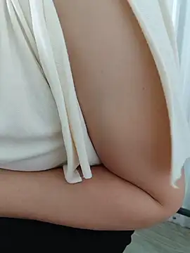 Ure sexy online show from July 22, 2026, 6:38 am