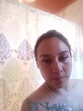Lovenly loreine22 online show from June 5, 2026, 1:23 am