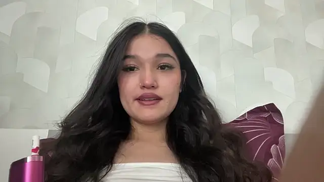 Snapshot of LisetteParajon chatting on June 27, 2026, 5:12 am LisetteParajon online show from June 27, 2026, 5:12 am