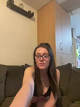 Laurenwexx online show from May 28, 2026, 7:44 pm