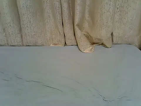 Snapshot of Beryldee chatting on June 28, 2026, 12:44 pm Beryldee online show from June 28, 2026, 12:44 pm