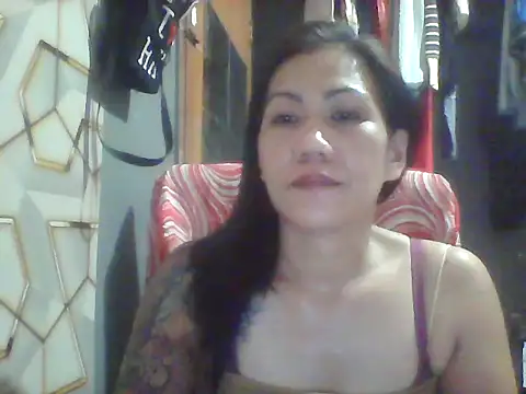 Snapshot of pinayheartaker chatting on June 2, 2026, 3:14 pm pinayheartaker online show from June 2, 2026, 3:14 pm