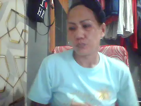 Snapshot of pinayheartaker chatting on July 13, 2026, 7:22 am pinayheartaker online show from July 13, 2026, 7:22 am