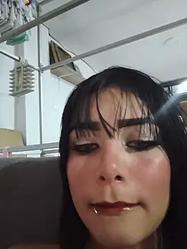 Snapshot of Andromeda03 chatting on May 28, 2026, 3:04 am Andromeda03 online show from May 28, 2026, 3:04 am