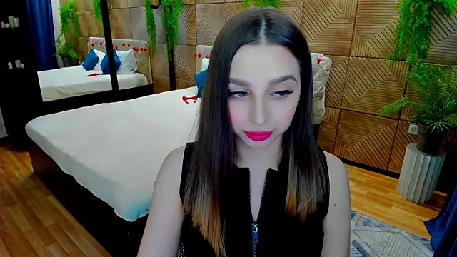 FlirtySpark online show from June 25, 2026, 5:12 am
