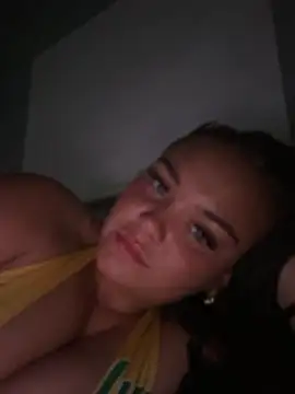 Snapshot of MaddisonWhitex chatting on July 19, 2026, 8:23 pm MaddisonWhitex online show from July 19, 2026, 8:23 pm
