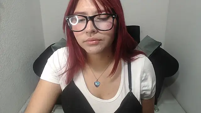 beckysexyhot online show from June 17, 2026, 1:45 pm