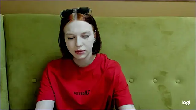 Snapshot of Nora_Finch chatting on July 10, 2026, 3:14 pm Nora Finch online show from July 10, 2026, 3:14 pm
