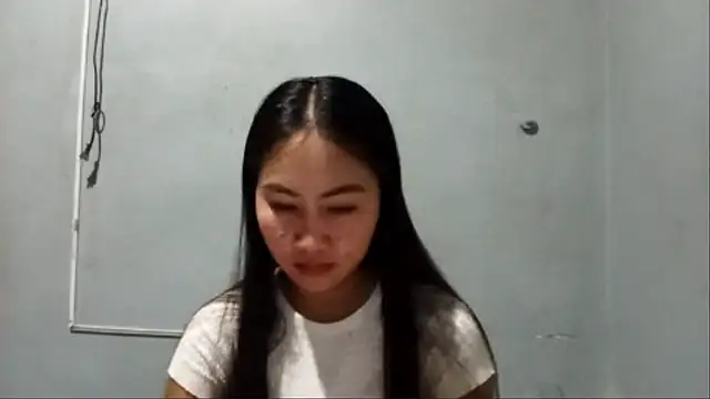 Snapshot of JohniePhilliber chatting on May 30, 2026, 10:12 am JohniePhilliber online show from May 30, 2026, 10:12 am