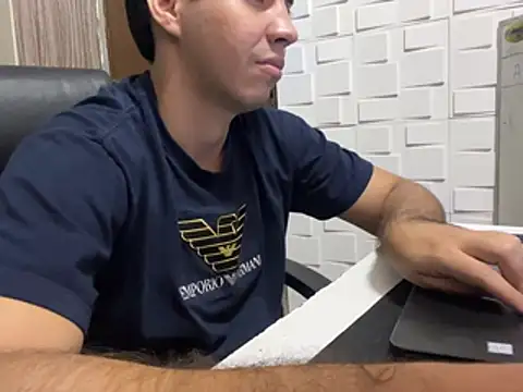 Snapshot of Fer_Ti chatting on June 17, 2026, 1:41 am Fer Ti online show from June 17, 2026, 1:41 am