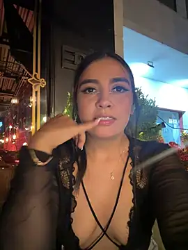 Snapshot of HaileyBieber_ chatting on June 5, 2026, 11:54 pm HaileyBieber online show from June 5, 2026, 11:54 pm