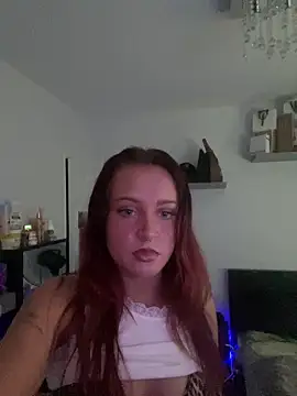 PoisonIvy x online show from June 2, 2026, 12:40 pm