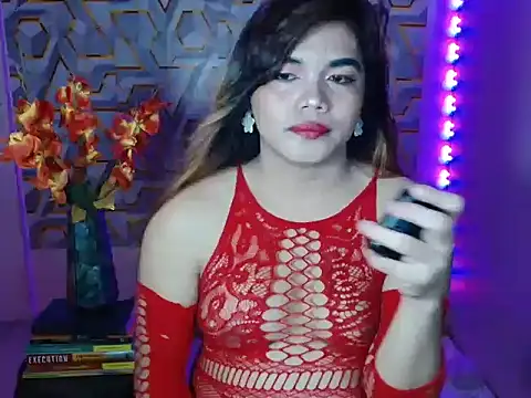 Snapshot of mikhay101 chatting on July 26, 2026, 11:39 am mikhay101 online show from July 26, 2026, 11:39 am