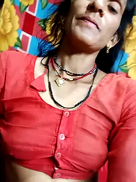 Snapshot of Cut_umang74 chatting on June 9, 2026, 4:40 pm Cut umang74 online show from June 9, 2026, 4:40 pm